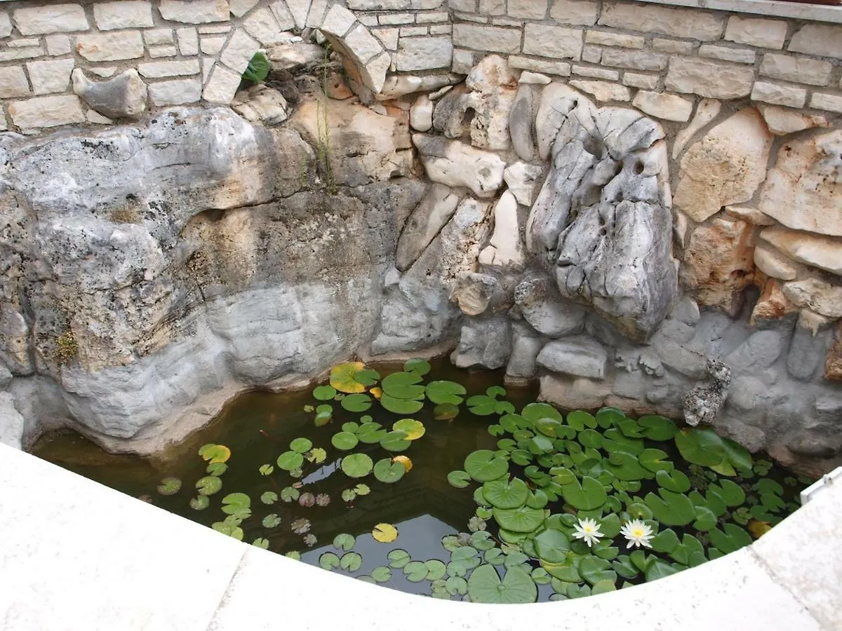 Apartment Villa Brig Tinjan