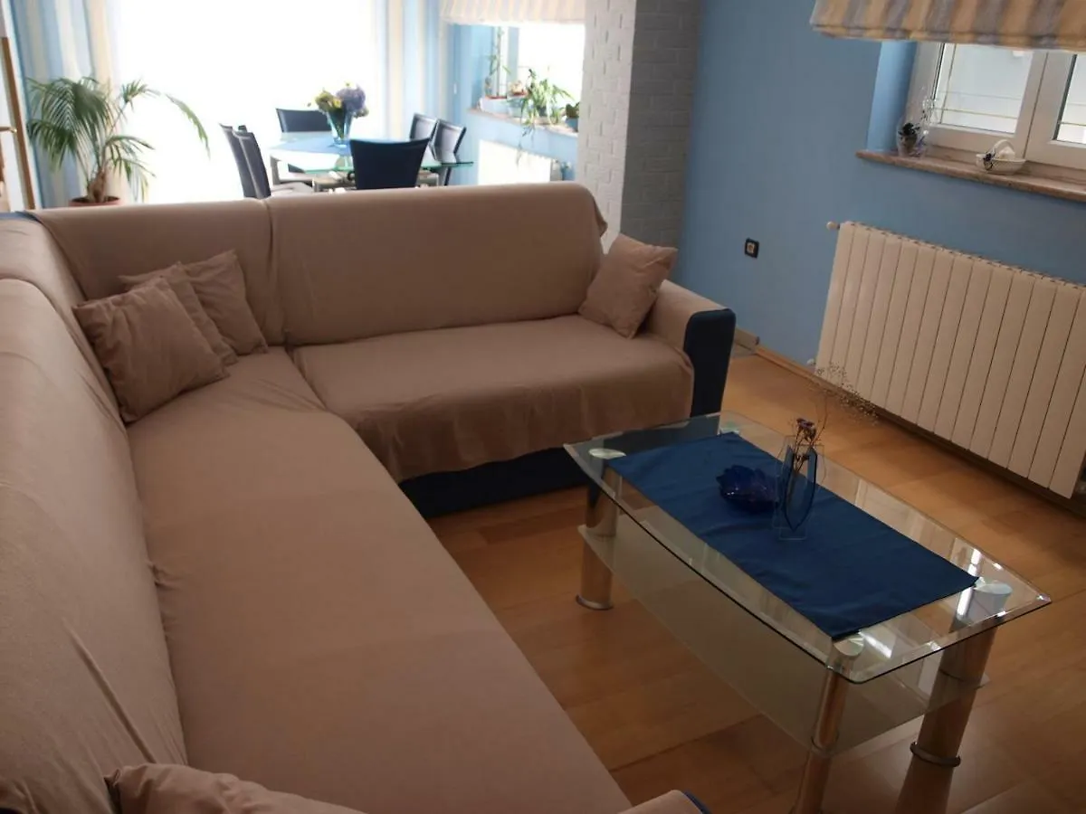 Apartment Villa Brig Tinjan Croatia