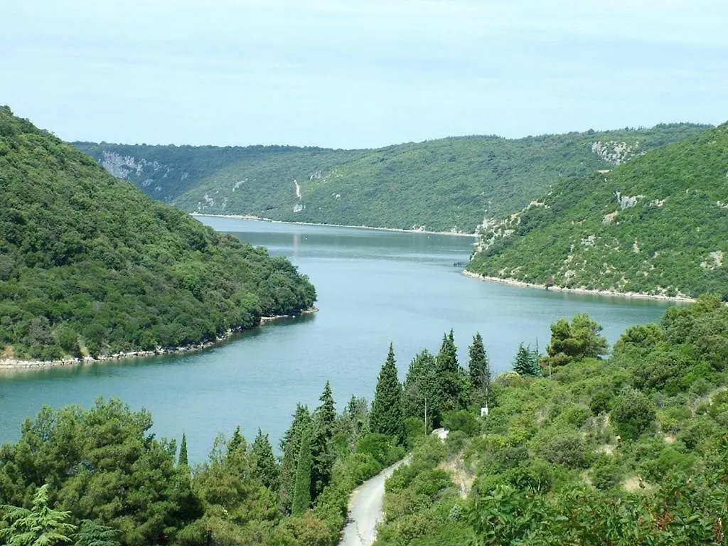 Apartment Villa Brig Tinjan