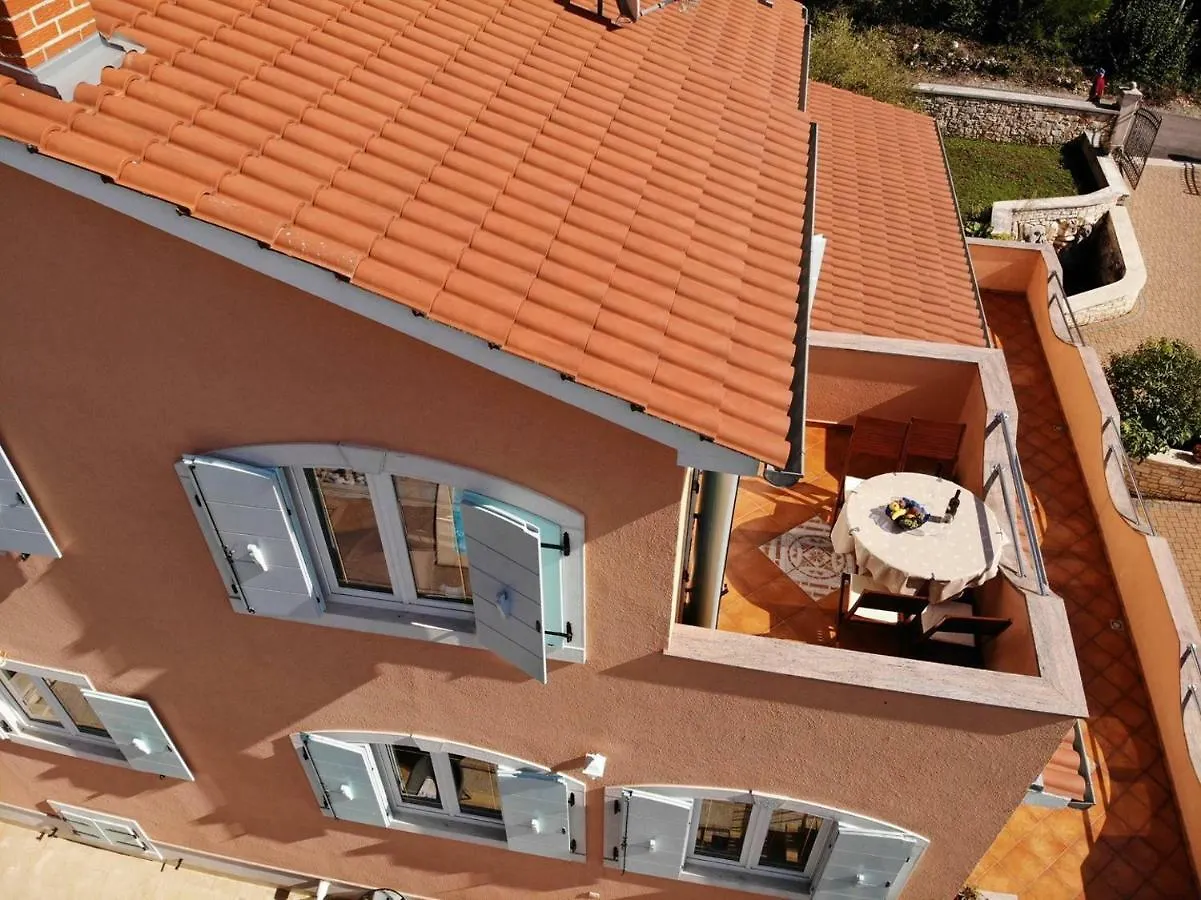 Apartment Villa Brig Tinjan Croatia