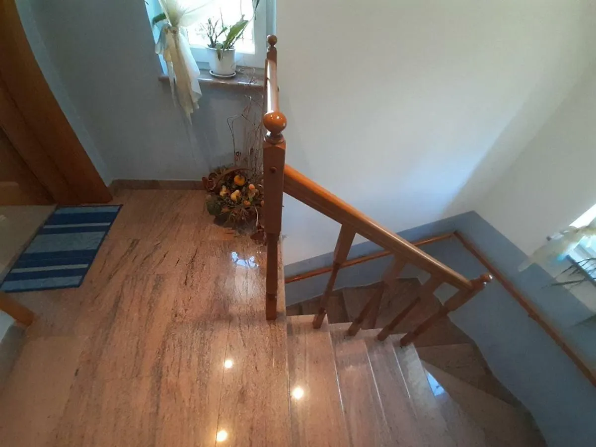 Apartment Villa Brig Tinjan 0*,  Croatia