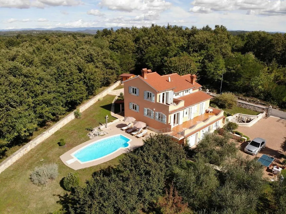 Apartment Villa Brig Tinjan