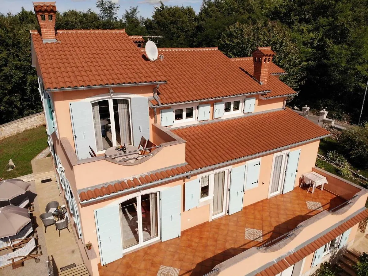 Apartment Villa Brig Tinjan Croatia