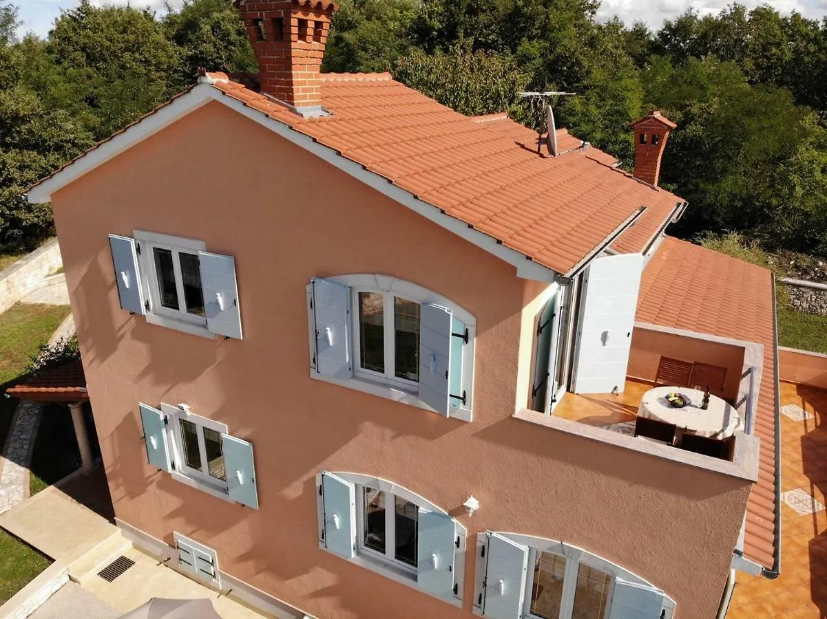 Apartment Villa Brig Tinjan